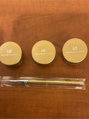 bareMinerals Lot of 4-2 Diamond Eyeshadows-Liner Shadow, Eye Liner Brush